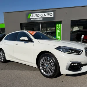 BMW 120d xDrive Steptronic Luxury Line 190 CV 4X4