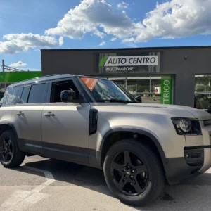 LAND ROVER Defender 110 3.0 D I6 200 SE AWD AT8